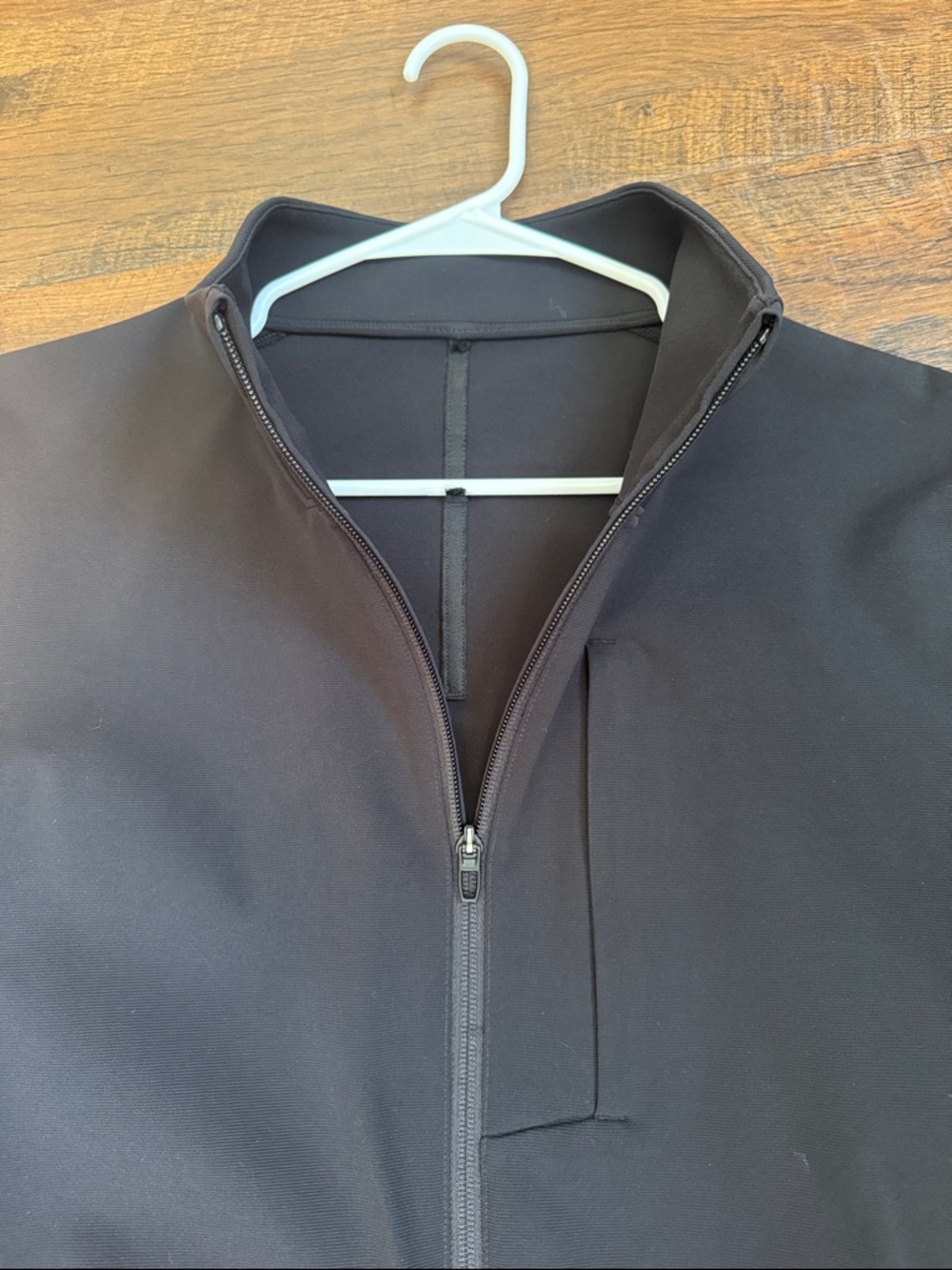 Like new Mens Lululemon Sojourn jacket size XXL in black - Picture 7 of 10